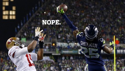 九游游戏-球场大事件：引发热议的重大裁判判罚，球场惨案