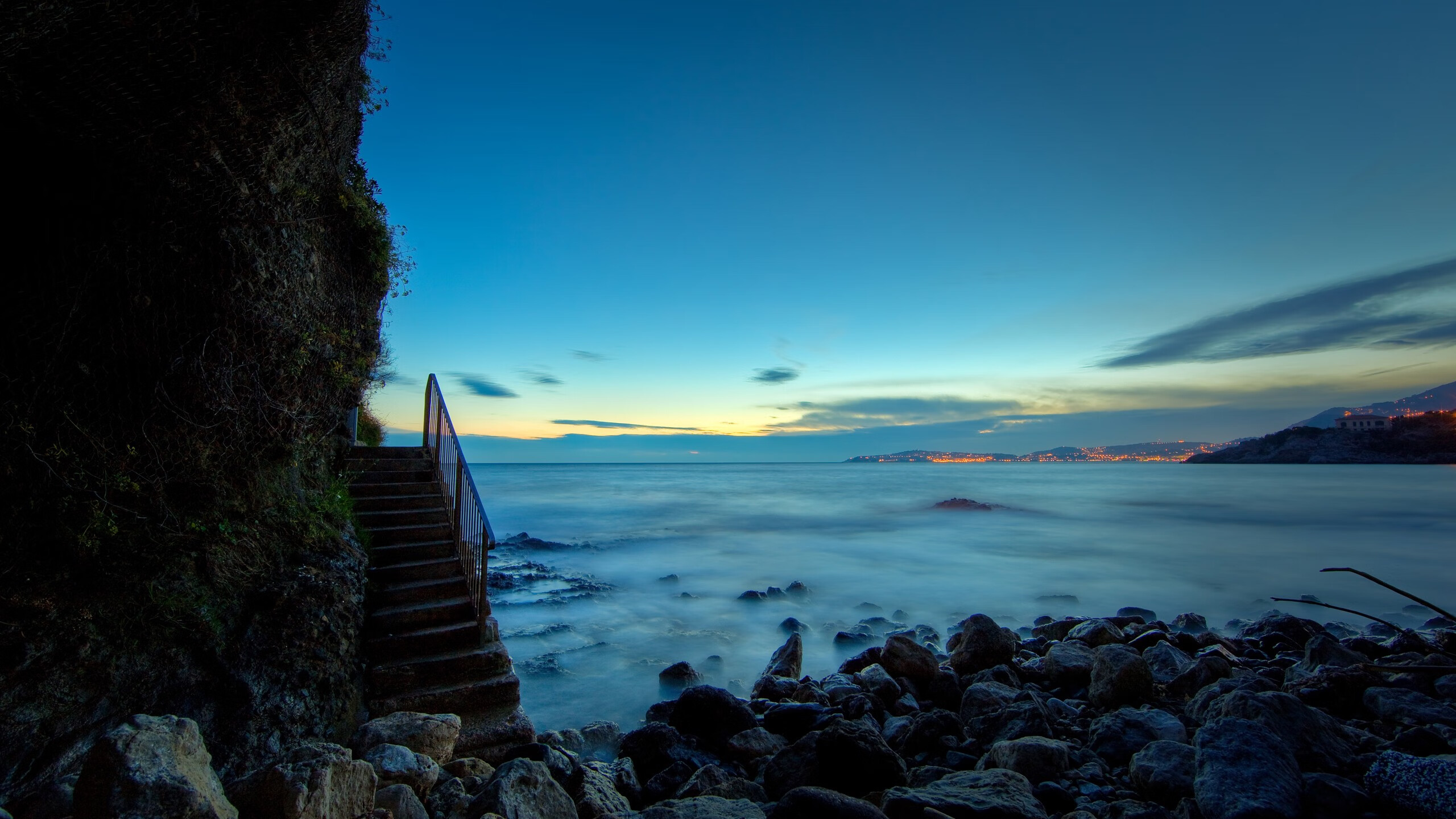 独立队中场组织能力提升,独立综队